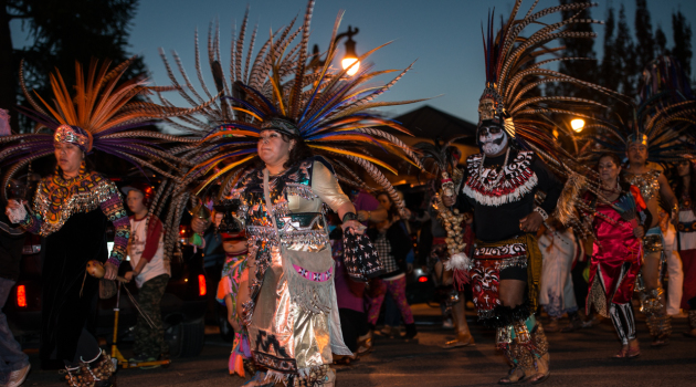 Petaluma El Dia de los Muertos Parade